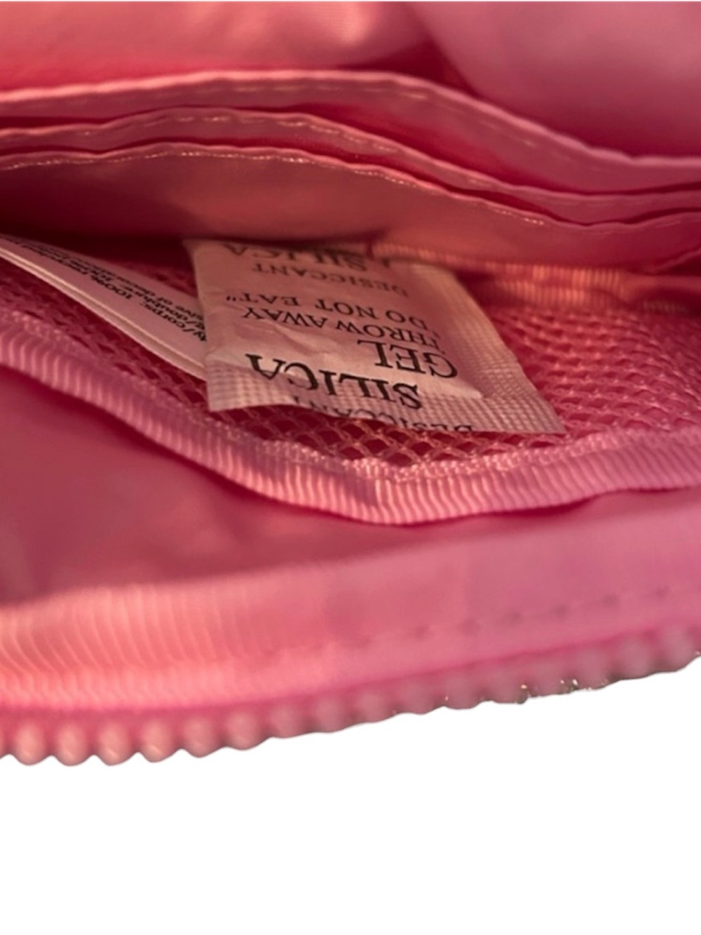 Pink X LoveShackFancy Zip Card case - Picture 5 of 5
